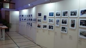 Parte de la exposición iconográfica sobre los cincuenta años de la CAIV
